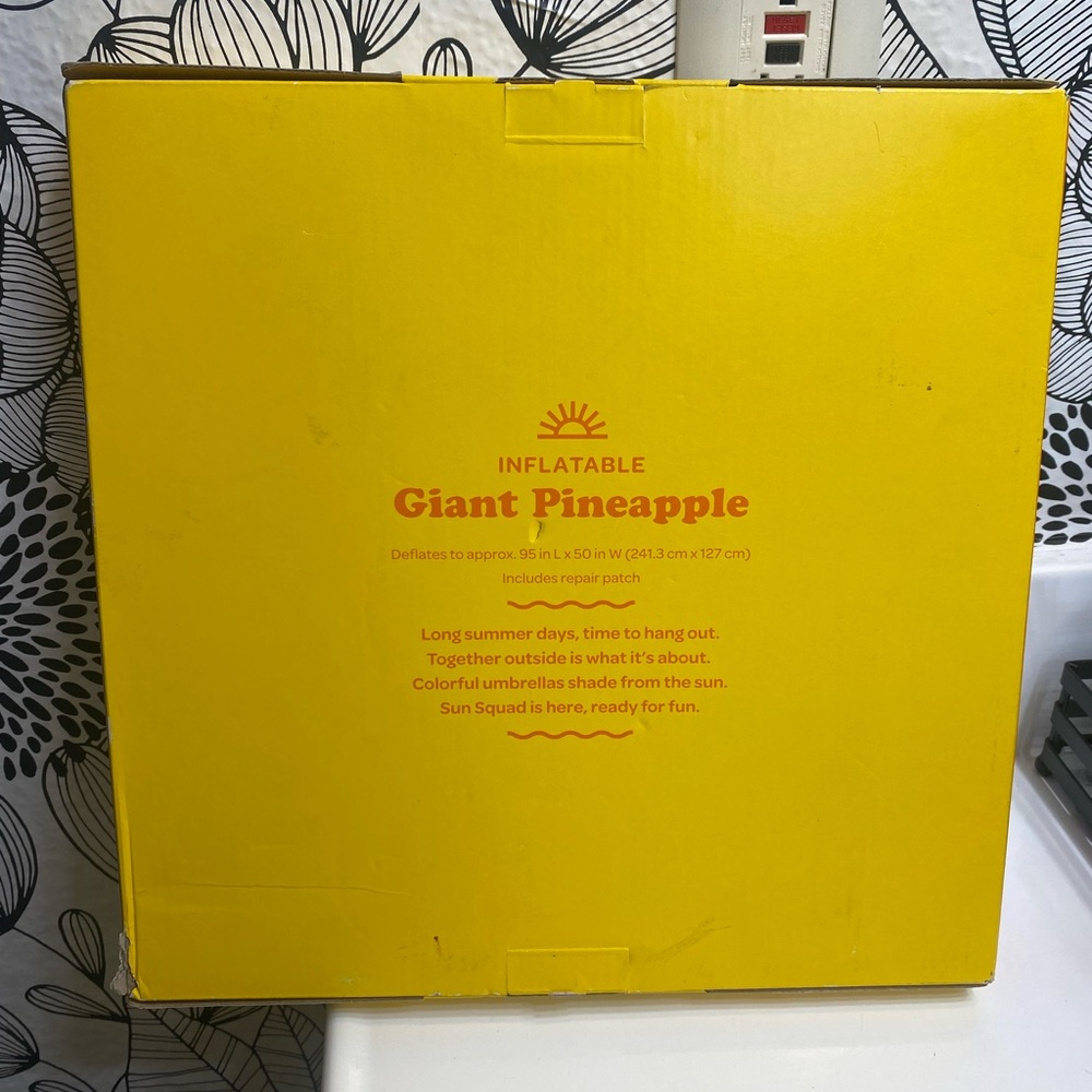 SUN SQUAD Inflatable Giant Pineapple 6ft - Picture 2 of 6